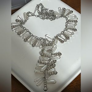 Fashion necklace